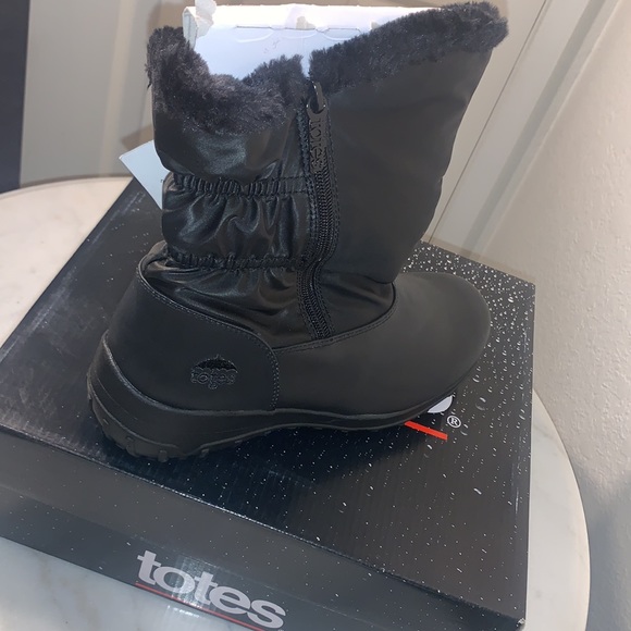 TOTES Women’s Rickki Dual Snow Boots - Picture 4 of 12